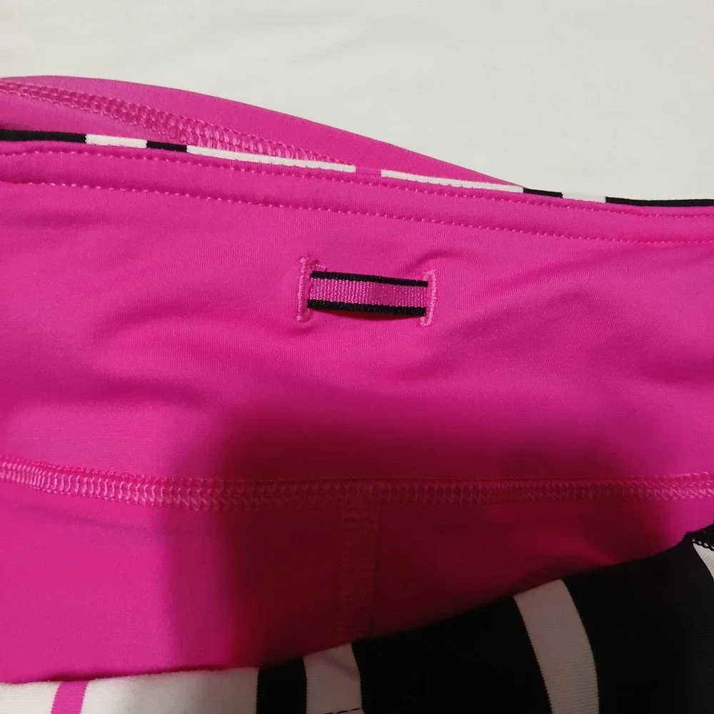 Lululemon‎ Pace Setter Skirt Pink Striped Waist Pleated Back Tennis Skort Size 8